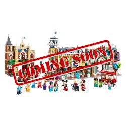 Display Case for (43302) LEGO® Disney: Main Street, U.S.A.