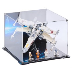 Display case for (75301) LEGO® Star Wars™ Luke Skywalker’s X-Wing Fighter